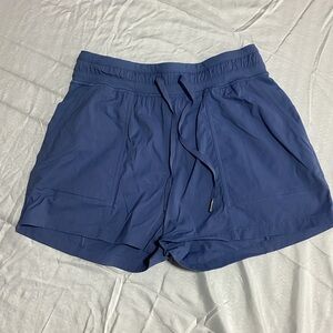 lululemon athletica blue Athletic Shorts size 6